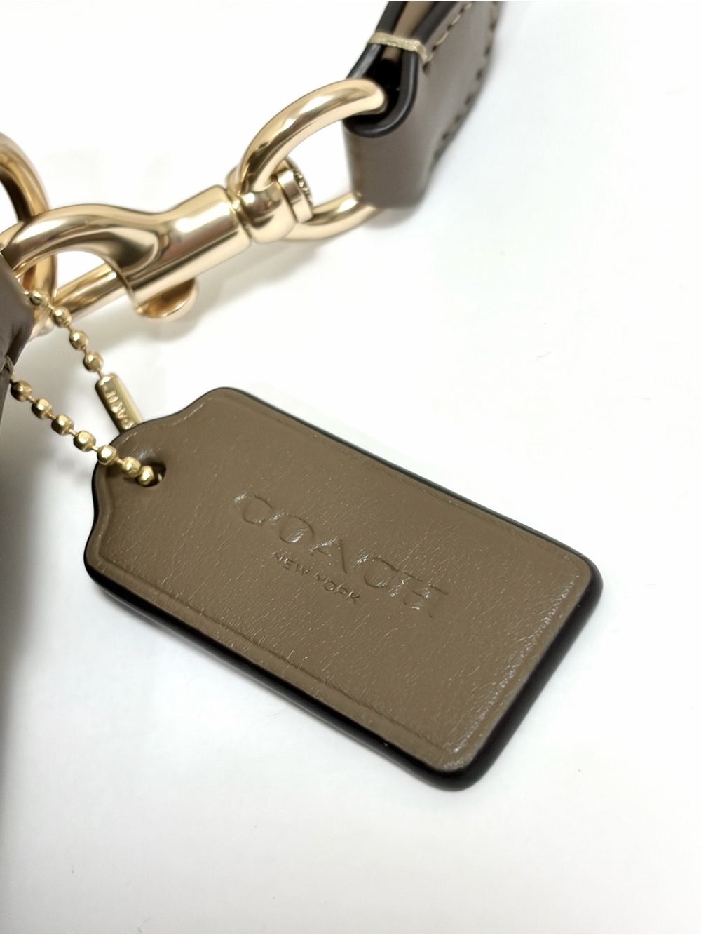 NWT Coach Hadley Pebble Leather Shoulder Bag in Dark Stone with Gold Hardware. - Picture 10 of 11